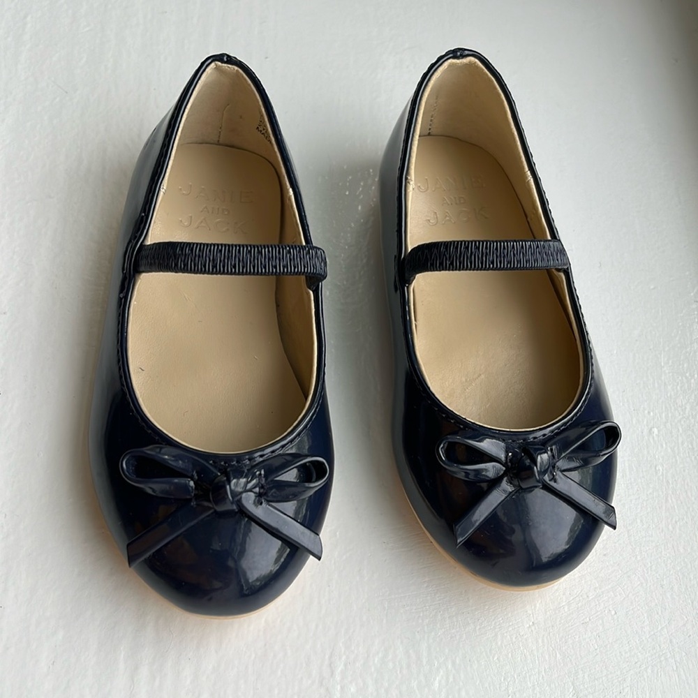 Janie and Jack patent now ballet flat sz 8 navy